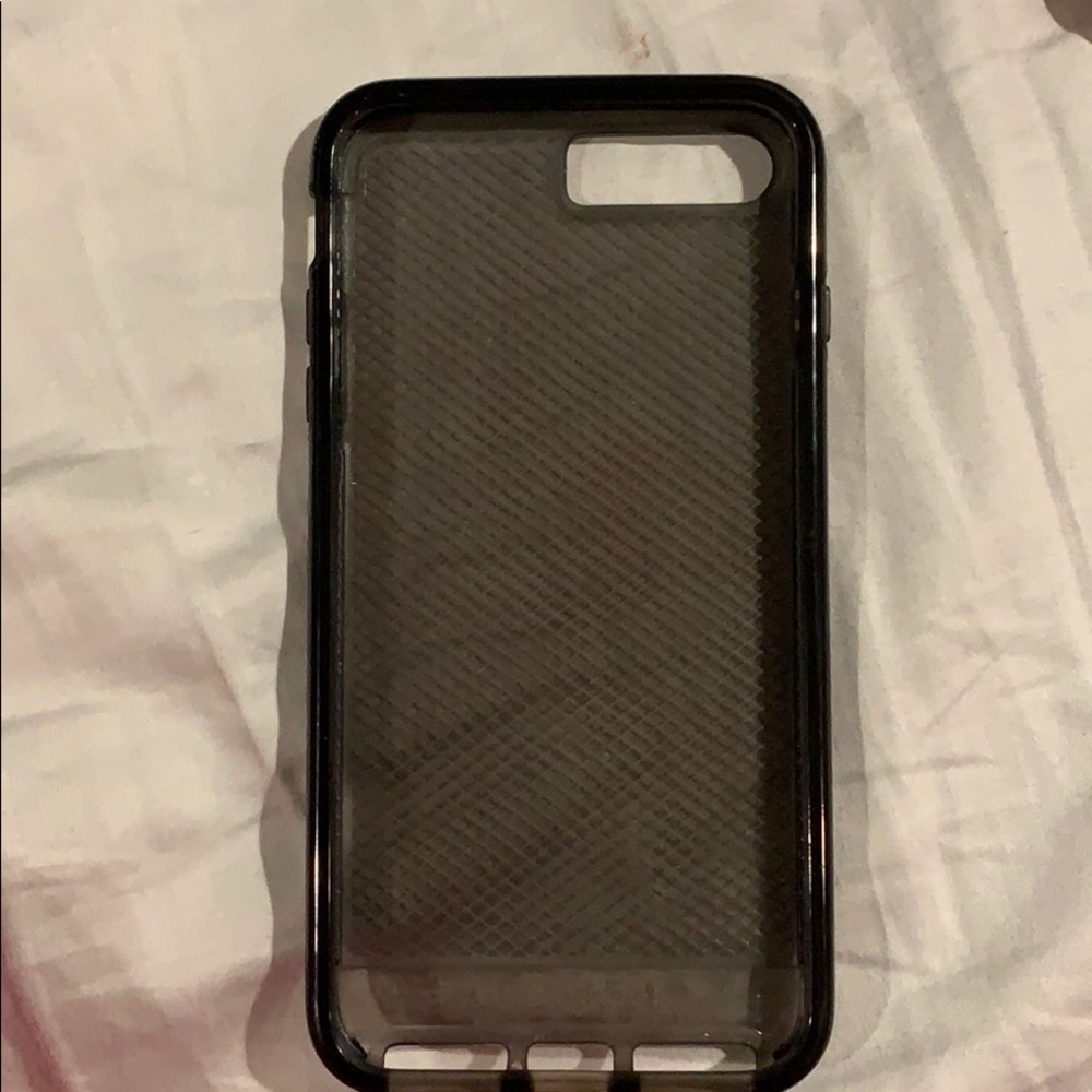 iPhone 8 Plus case bundle - Picture 5 of 5